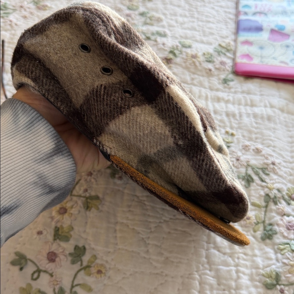 Plaid Wool and leather poor boy Cap hat Avalon classic gatsby